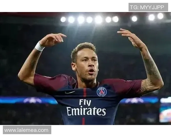 卡尔拉与巴海亚的精彩对决揭示了足球战术与团队合作的重要性 卡尔拉与巴海亚的精彩对决揭示了足球战术与团队合作的重要性