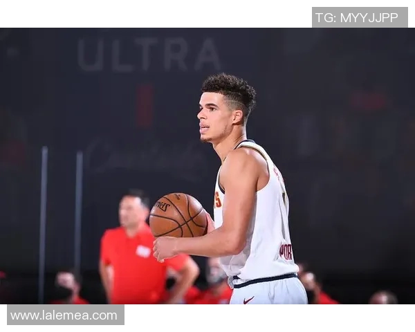 小迈克尔波特:篮球场上的新星崛起与未来发展潜力分析 小迈克尔波特:篮球场上的新星崛起与未来发展潜力分析